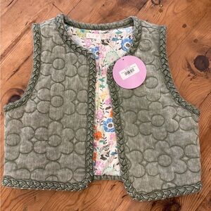 Karlie Quilted Vest with Floral Lining in Green
